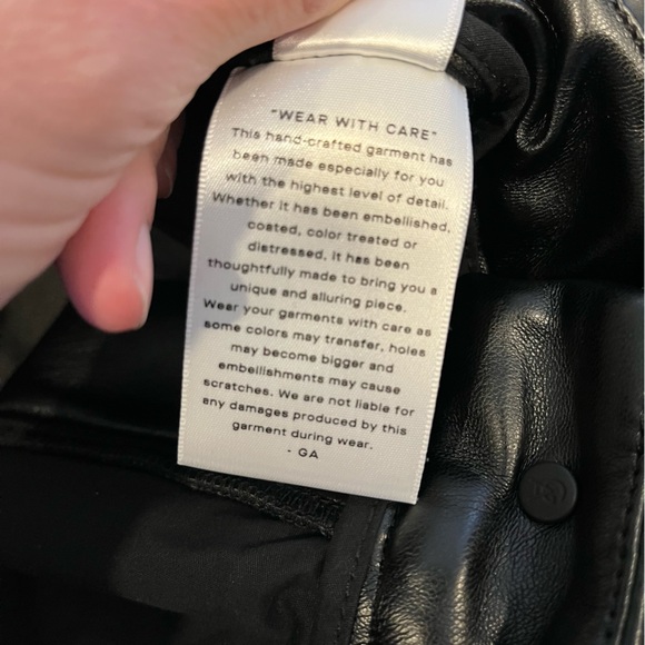 Good American Good Icon Faux Leather Pants Straight Leg Black Womens Size 10 - Picture 10 of 10